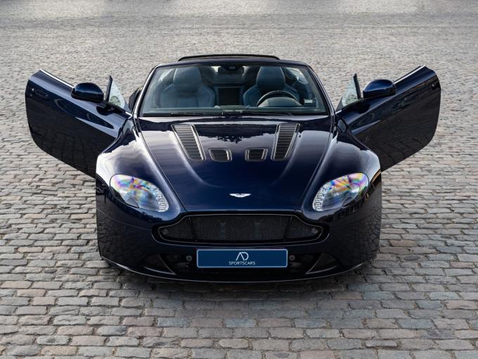 Aston Martin Vantage V12 S Roadster | Midnight Blue | Carbon de 2015