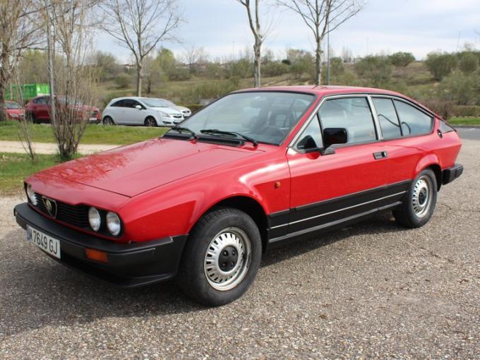 Alfa Roméo Alfetta GT GTV 2.0 de 1985