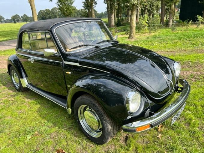 Volkswagen Coccinelle 1303 cabrio de 1975