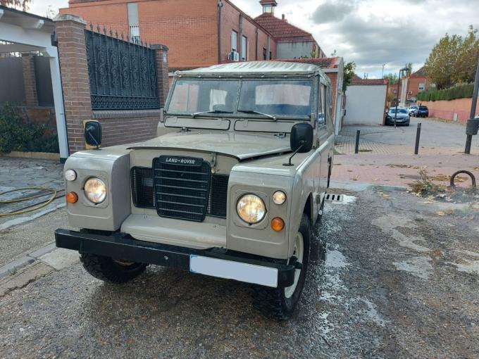 LandRover 88 S&eacute;rie III de 1978