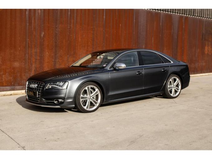 Audi S8  de 2012