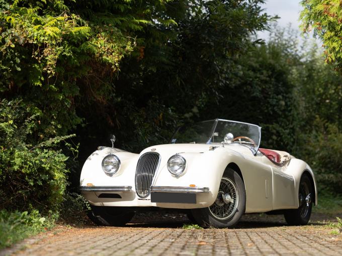 Jaguar Série - XK 120 OTS de 1952