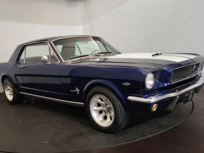 Ford Mustang V8 Coupé de 1966