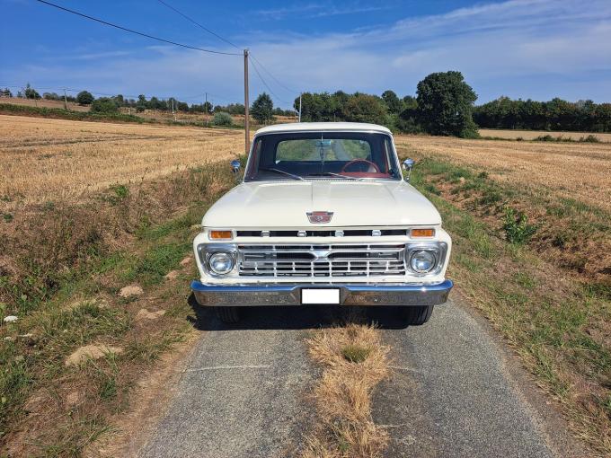 Ford Pick-up F100 Custom cab de 1965