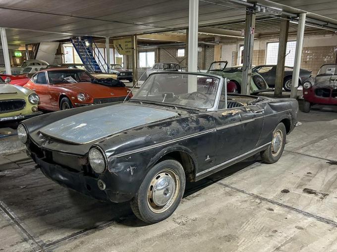 Fiat 1500 cabrio / spider  à restaurer. de 1964