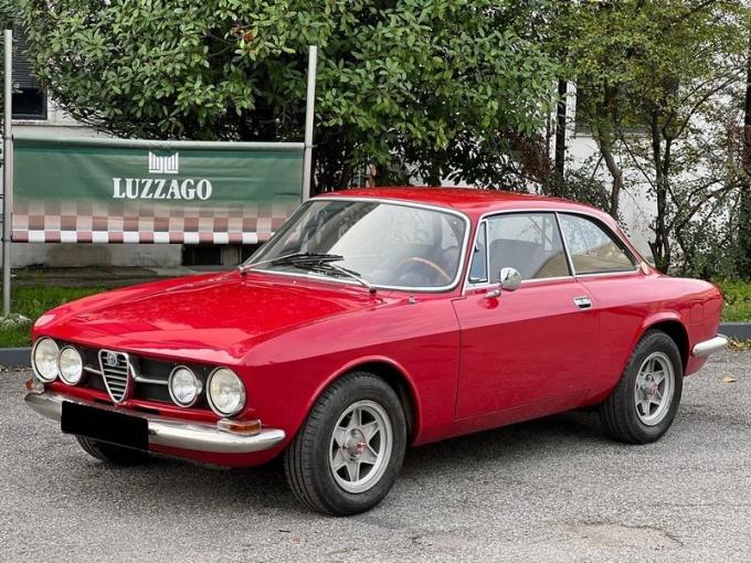 Alfa Roméo Giulia GT Veloce 1750 de 1968