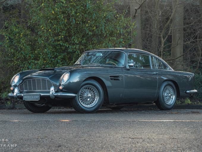 Aston Martin DB 5 de 1964