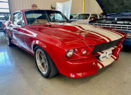 Ford Mustang Eleanor V8 302ci