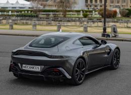 Aston Martin Vantage V8 coupé  