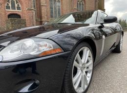 Jaguar Série - XK V8 4.2 Coupe