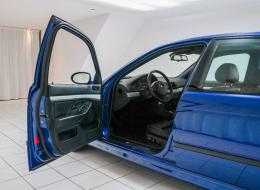 BMW M5 E39 V8 * Avus Blau * History * Perfect *