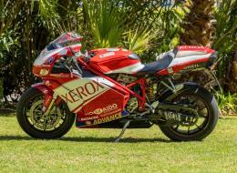 Moto Ducati 999