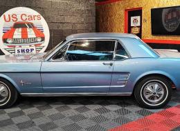 Ford Mustang Coupe
