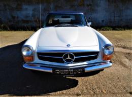 Mercedes-Benz SL 280 SL Pagode