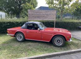 Triumph TR6 PI