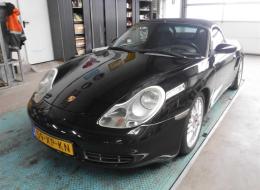 Porsche Boxster 6 cyl. 3.2Ltr /  d'une boîte de vitesses manuelle 