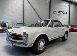 Mercedes-Benz SL 230