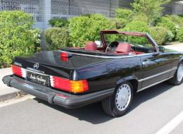 Mercedes-Benz SL 560