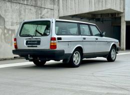 Volvo 240 GL 2.3