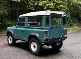 LandRover Defender 90 - 2.5L