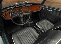 Triumph TR250