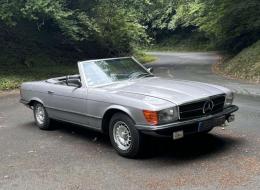 Mercedes-Benz SL 280 R107