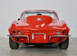 Chevrolet Corvette C2 Stingray 5.4 V8 300cv