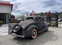 Ford V8 Coupe