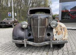 Ford V8 Coupe