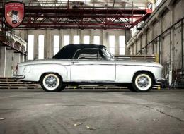 Mercedes-Benz 220 SE 