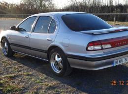 Nissan Sunny Maxima V6 2l