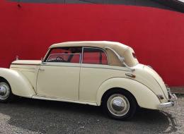 Mercedes-Benz 220 B Cabriolet