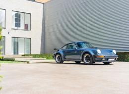 Porsche 930 3.3 Turbo