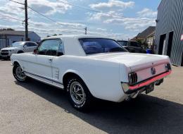 Ford Mustang V8 Coupé