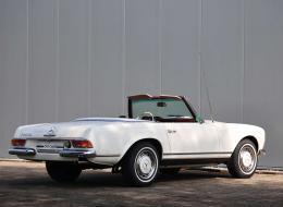 Mercedes-Benz SL 280 Pagode W113