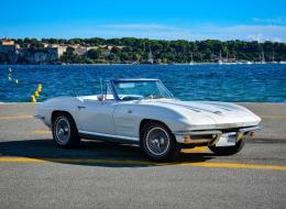 Chevrolet Corvette C2 STING RAY