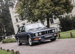 BMW M5 535i