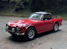 Triumph TR250 Surrey Top