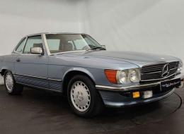 Mercedes-Benz SL 560