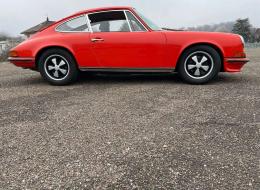 Porsche 911 2.4E 