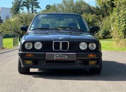 BMW Série 3 320 i