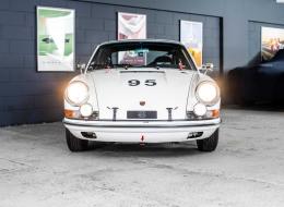 Porsche 911 2.0L FIA SPECS