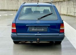 Mercedes-Benz TE 300