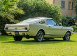 Ford Mustang GT V8 Fastback