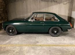 MG B GT