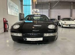 Porsche 928 S4