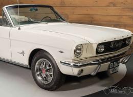 Ford Mustang V8 Cabriolet