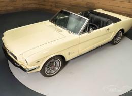 Ford Mustang V8 Cabriolet