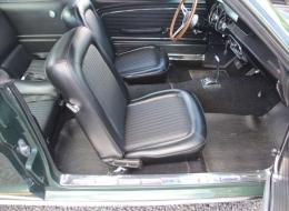 Ford Mustang V8 Fastback
