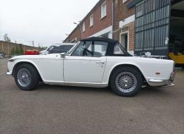 Triumph TR5 2.5 Pi 150 ch overdrive Française 